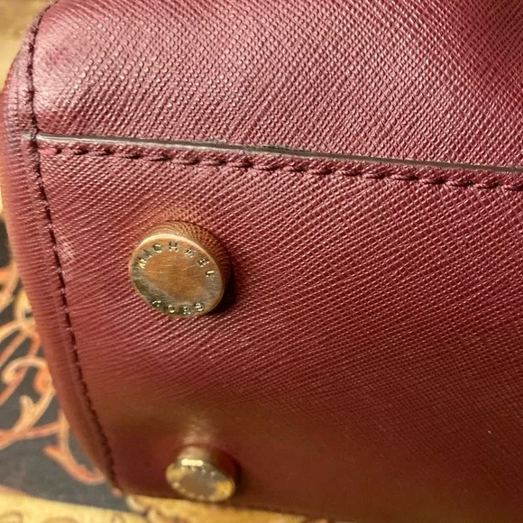 MICHAEL KORS MK LEATHER BURGANDY TOTE SHOULDERBAG - Picture 13 of 15